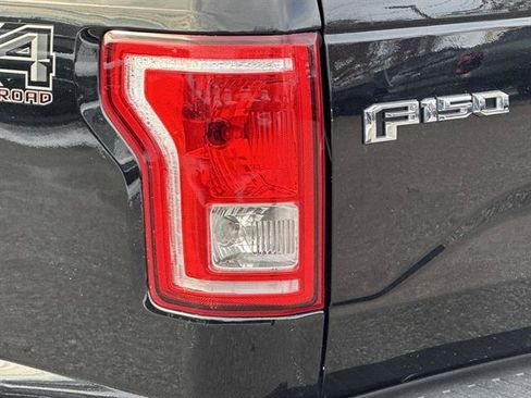 Used 2016 Ford F150 XLT w/ Equipment Group 302A Luxury image 9