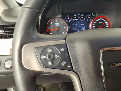 Used 2015 GMC Yukon Denali w/ Open Road Package AWD/4WD image 17