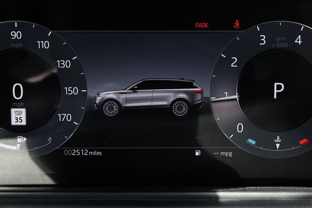 Certified 2026 Land Rover Range Rover Velar Dynamic SE AWD/4WD image 26
