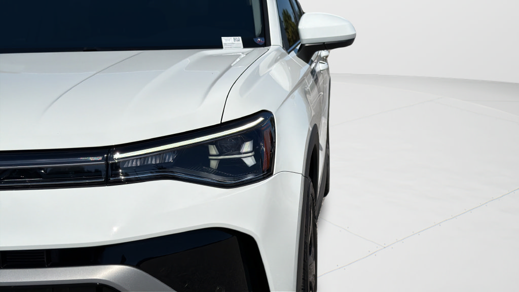 New 2027 Volkswagen Taos SEL AWD/4WD image 32