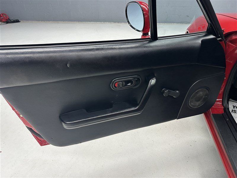 Used 1990 MAZDA MX-5 Miata RWD image 24