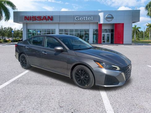 New 2025 Nissan Altima 2.5 SV w/ SV Special Edition Package image 3