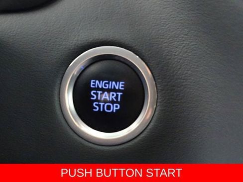 Used 2024 Toyota Tundra Platinum AWD/4WD image 8