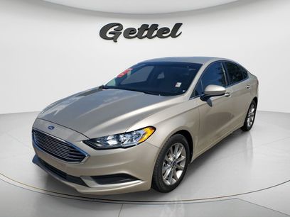 Used 2017 Ford Fusion SE w/ Fusion SE Technology Package