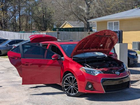 Used 2015 Toyota Corolla S w/ Driver Convenience Package image 9