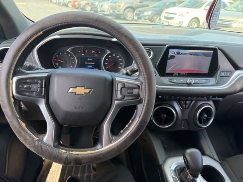 Used 2021 Chevrolet Blazer LT FWD image 11