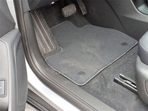 New 2026 Chevrolet Traverse LT w/ Driver Confidence Package image 34