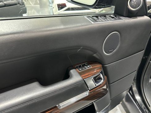 Used 2014 Land Rover Range Rover Autobiography AWD/4WD image 36