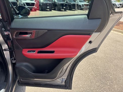 Used 2020 Jaguar F-PACE SVR AWD/4WD image 23