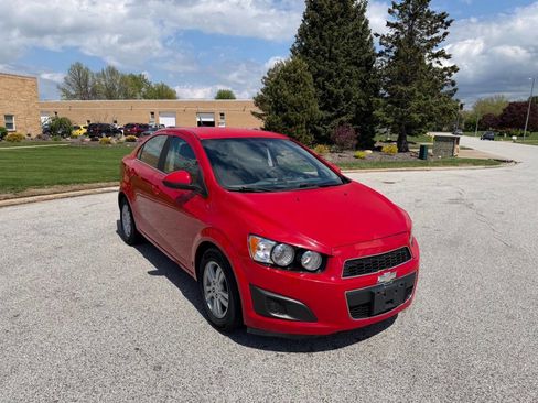Used 2012 Chevrolet Sonic LT FWD image 5