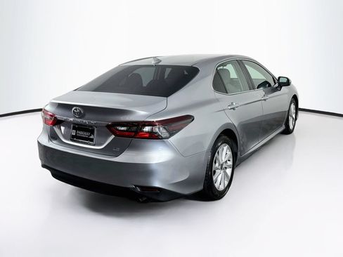 Used 2024 Toyota Camry LE FWD image 5