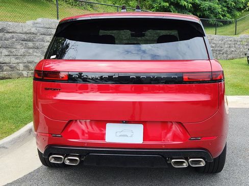 New 2025 Land Rover Range Rover Sport Dynamic SE image 7