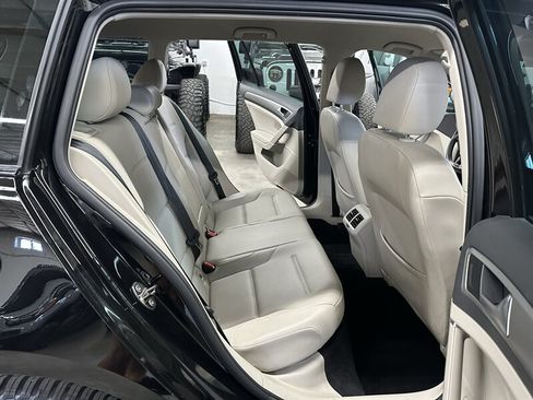 Used 2015 Volkswagen Golf TDI S FWD image 12