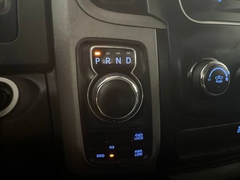 Used 2017 RAM 1500 Express AWD/4WD image 23