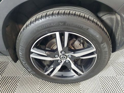 Used 2023 Volvo XC40 B5 Plus w/ Climate Package AWD/4WD image 13