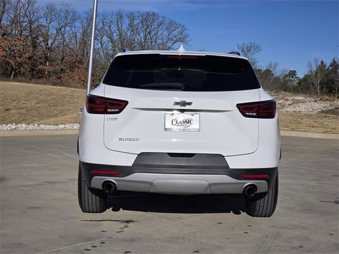 Used 2023 Chevrolet Blazer LT w/ Convenience Package image 7