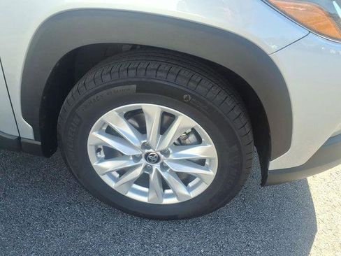 Certified 2024 Toyota Corolla Cross LE AWD/4WD image 30
