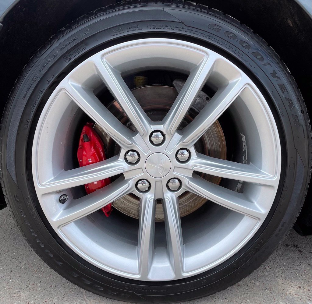 Used 2014 Tesla Model S 85 RWD image 13