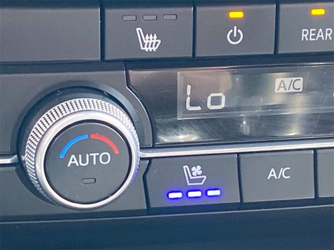 Used 2023 MAZDA CX-9 Touring Plus image 34