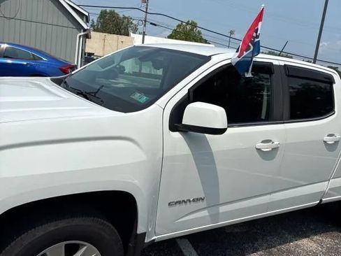 Used 2018 GMC Canyon SLE w/ Trailering Package AWD/4WD image 2