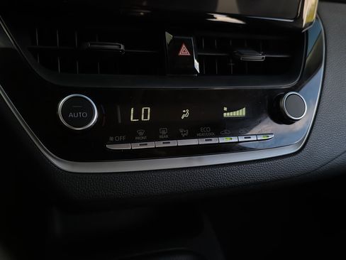 Used 2024 Toyota Corolla LE image 15