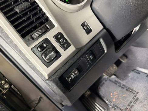 Used 2008 Toyota Tundra 4x4 Double Cab image 35