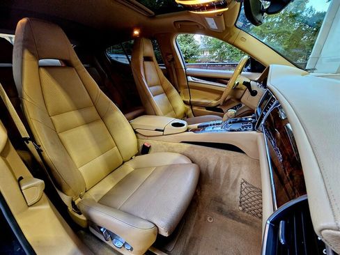 Used 2012 Porsche Panamera w/ Premium Pkg RWD image 15