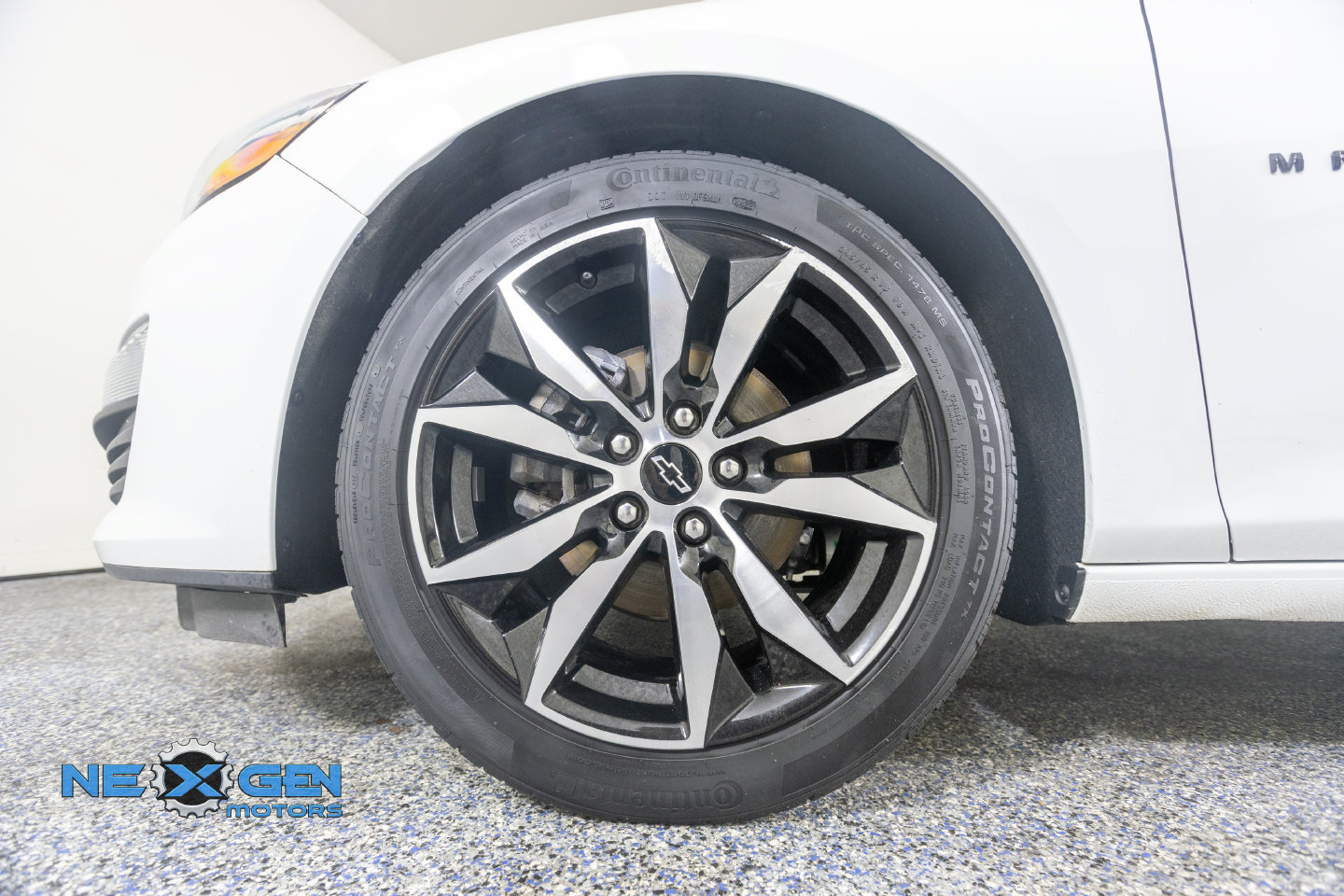 Used 2023 Chevrolet Malibu RS FWD image 46