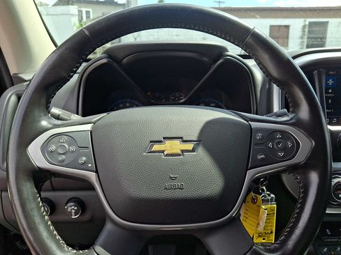 Used 2022 Chevrolet Colorado ZR2 AWD/4WD image 19