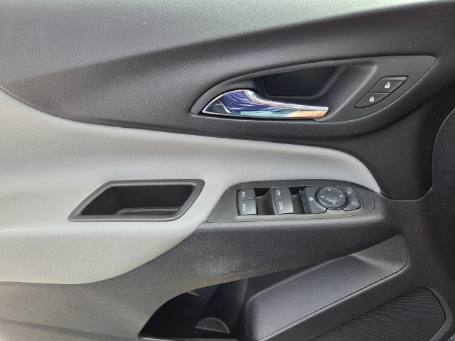 Used 2024 Chevrolet Equinox LS FWD image 20