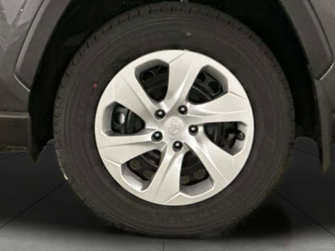 New 2025 Toyota RAV4 LE image 31