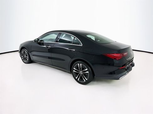 Used 2025 Mercedes-Benz CLA 250 image 6
