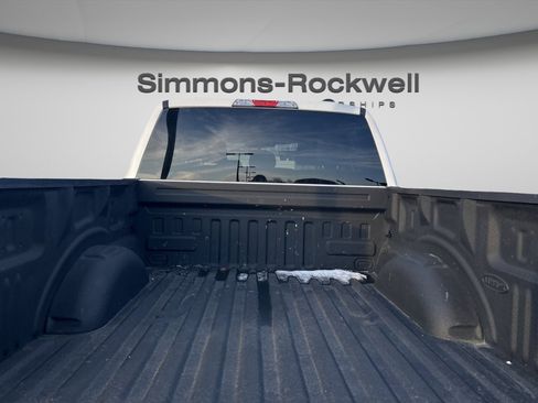 Used 2022 Ford F150 XLT w/ XTR Package image 9