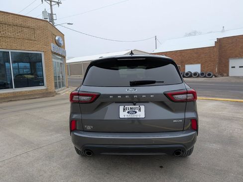 Used 2023 Ford Escape ST-Line w/ Tech Pack #1 image 7