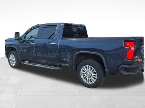 Used 2021 Chevrolet Silverado 2500 High Country w/ Z71 Off-Road Package image 5