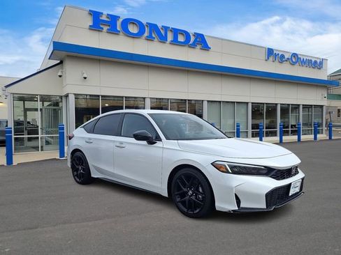 Used 2025 Honda Civic Sport image 3