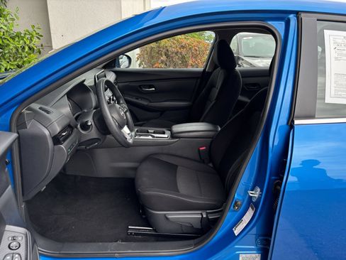 Used 2025 Nissan Sentra SV FWD image 21