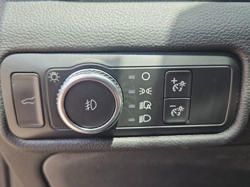 Used 2021 Ford Explorer ST w/ Equipment Group 401A AWD/4WD image 30