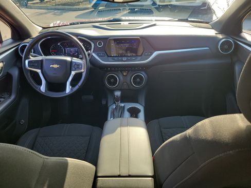 Used 2020 Chevrolet Blazer LT FWD image 16
