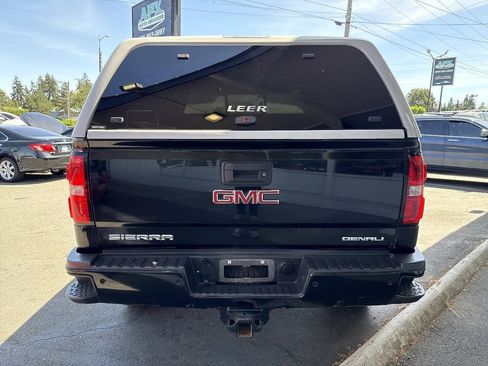 Used 2019 GMC Sierra 2500 Denali w/ Duramax Plus Package AWD/4WD image 5