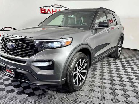 Used 2022 Ford Explorer ST-Line w/ Class IV Trailer Tow Package AWD/4WD image 3