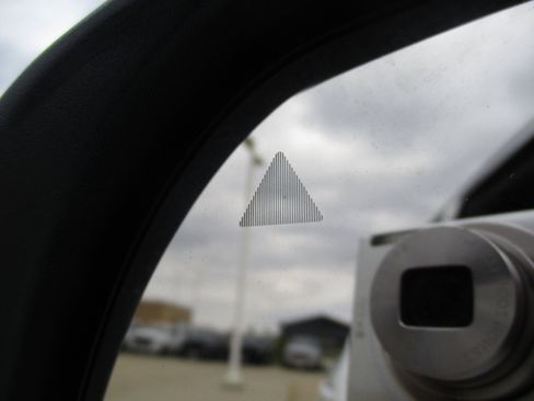 Used 2024 Jeep Compass Limited image 11