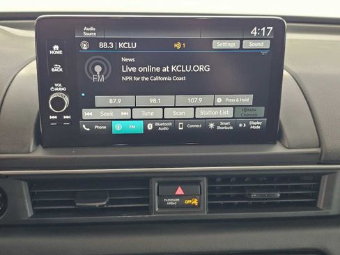 Used 2025 Honda Pilot EX-L image 27