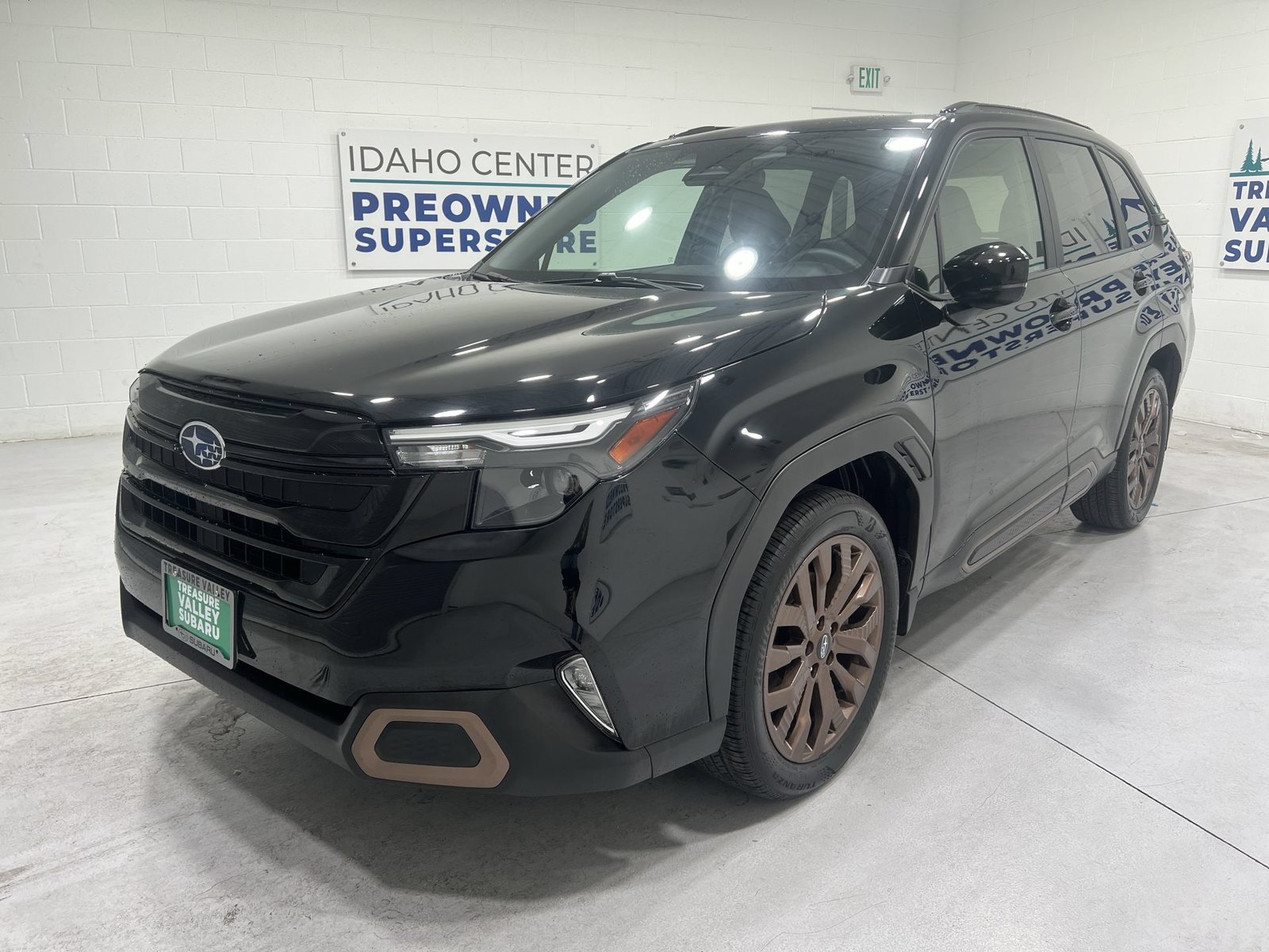 Used 2025 Subaru Forester Sport AWD/4WD image 4