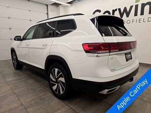 Used 2025 Volkswagen Atlas SE FWD image 3