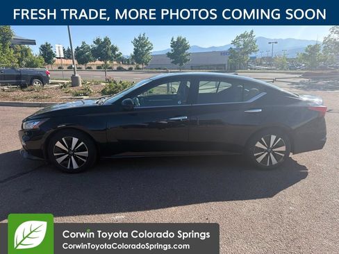 Used 2019 Nissan Altima 2.5 SL FWD image 4