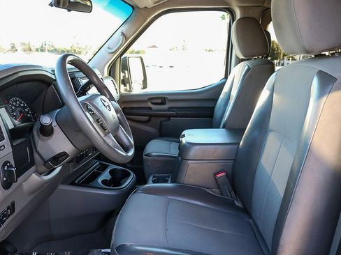 Used 2016 Nissan NV 3500 SV w/ SV Technology Package image 20