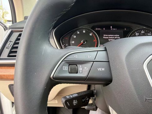 Used 2023 Audi Q5 2.0T Premium w/ Convenience Package AWD/4WD image 27