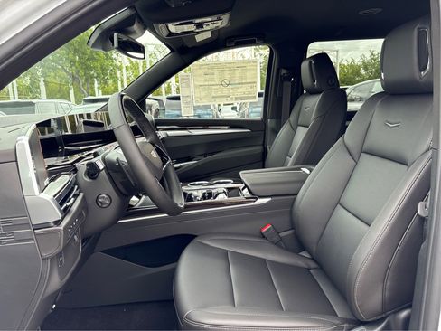 New 2026 Cadillac Escalade 4WD image 9