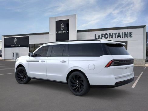 New 2026 Lincoln Navigator L Reserve AWD/4WD image 4